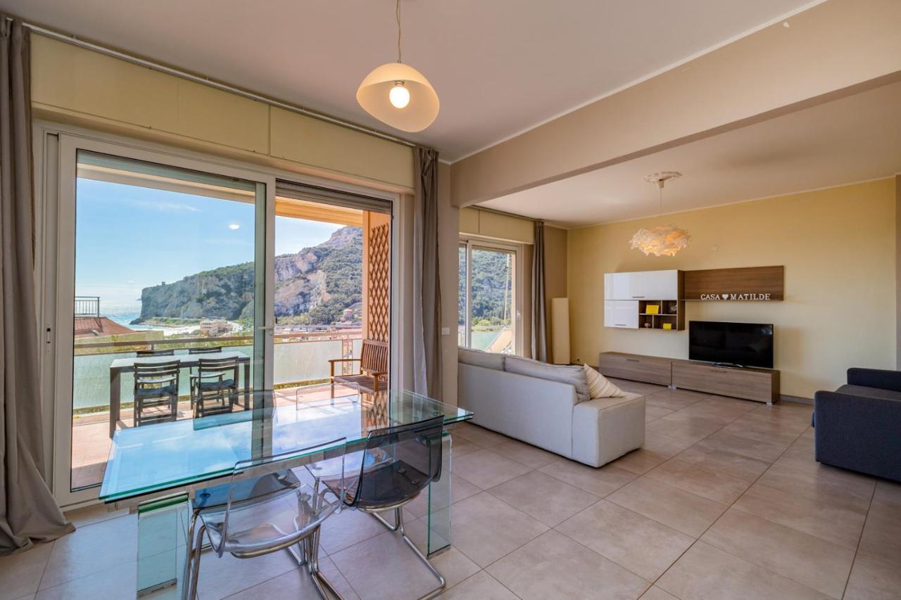 Casa Matilde - Appartamento Vista Mare - Con Posto Auto Finale Ligure Exteriér fotografie