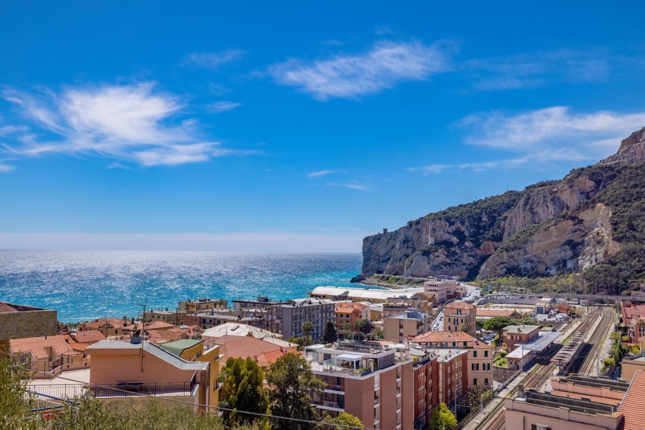 Casa Matilde - Appartamento Vista Mare - Con Posto Auto Finale Ligure Exteriér fotografie