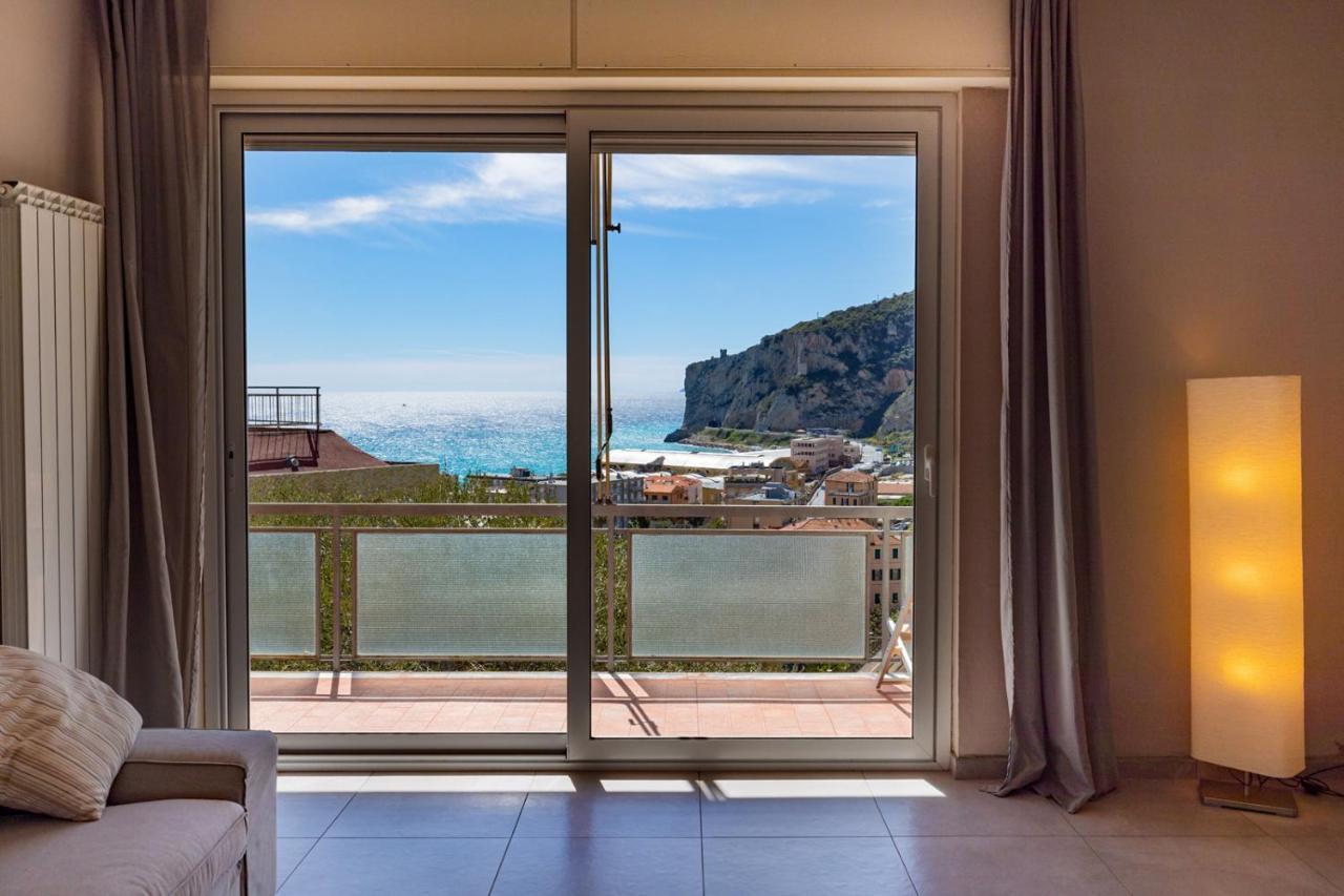 Casa Matilde - Appartamento Vista Mare - Con Posto Auto Finale Ligure Exteriér fotografie